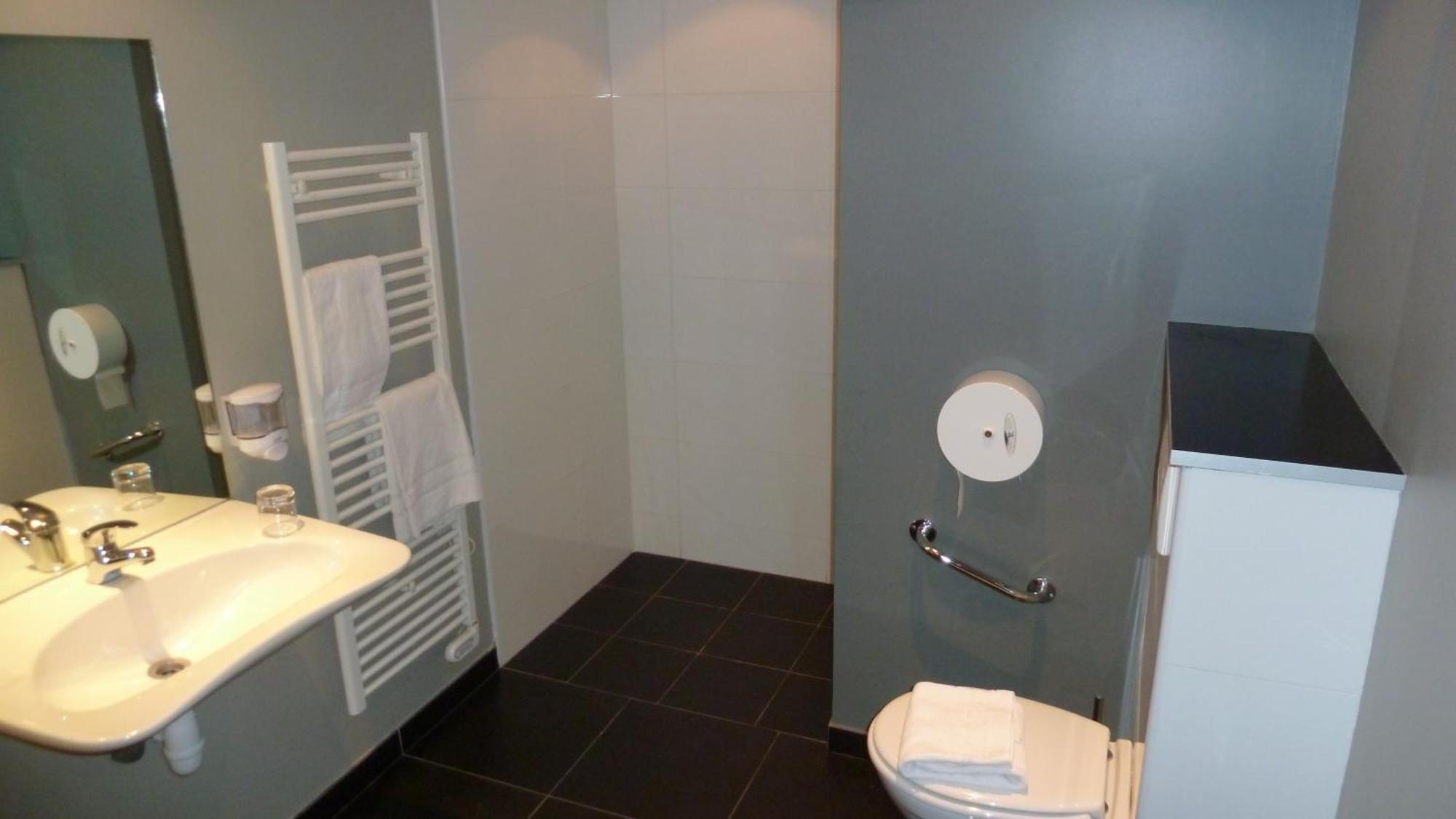 Astrid Hotel Rennes Eksteriør bilde